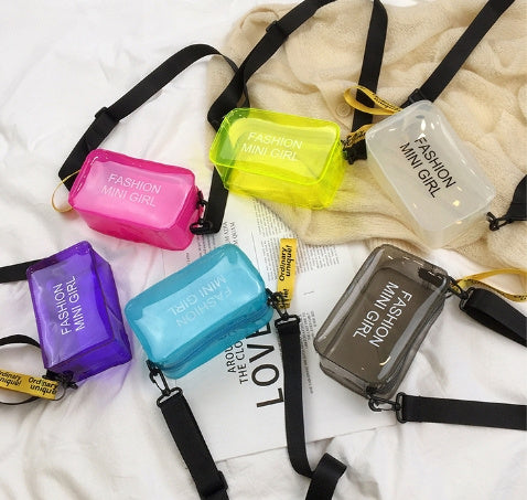 Sac à Bandoulière Transparent – Forme Carrée Tendance en Gelée | Style Mode & Port Diagonal