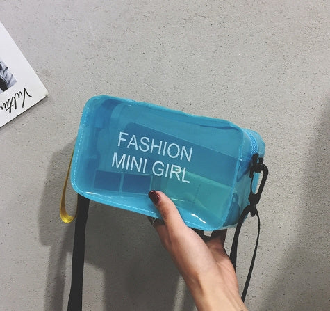 Sac à Bandoulière Transparent – Forme Carrée Tendance en Gelée | Style Mode & Port Diagonal